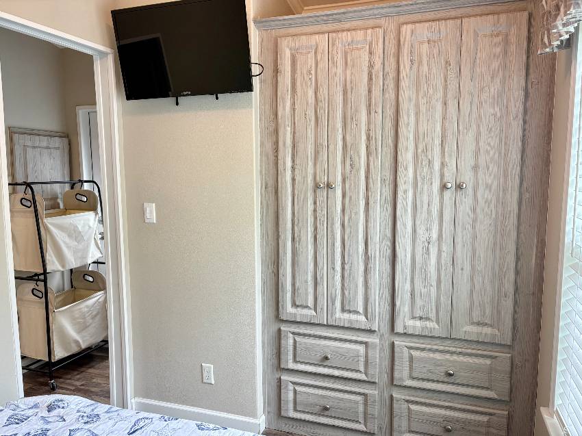 1300 N River Road Lot E92 a Venice, FL Mobile or Manufactured Home for Sale